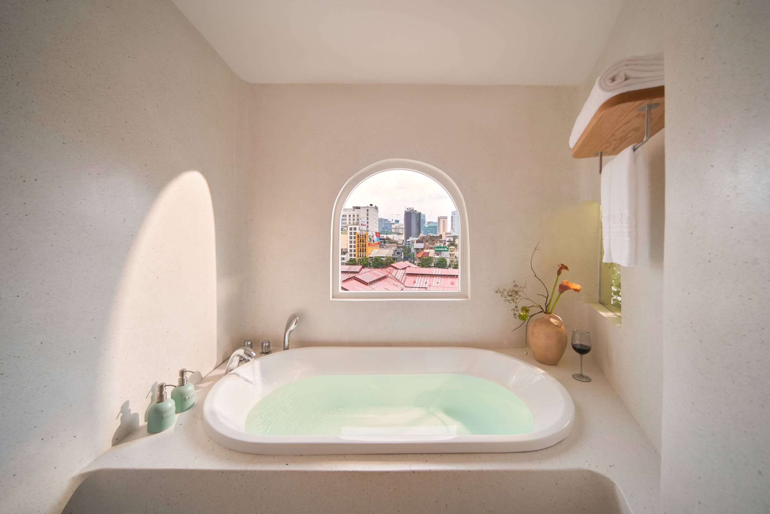 Startup News Asia: Silverland Ben Thanh Hotel Celebrates The 2024 Continental Luxury Destination Award