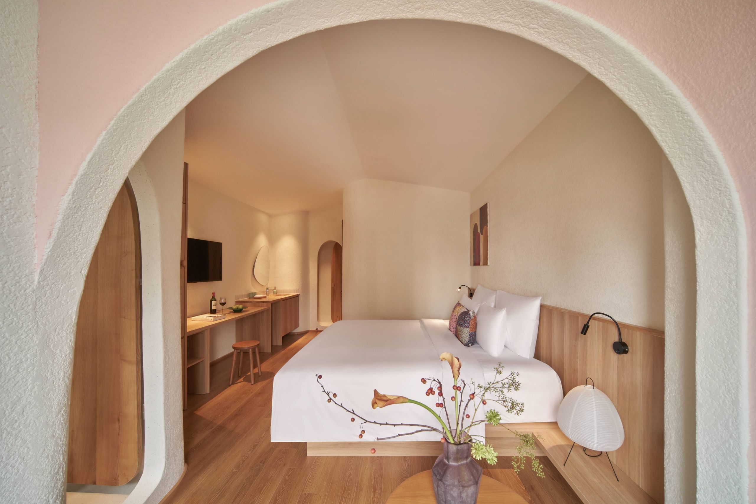 Washington Daily News: Silverland Ben Thanh Hotel Celebrates The 2024 Continental Luxury Destination Award