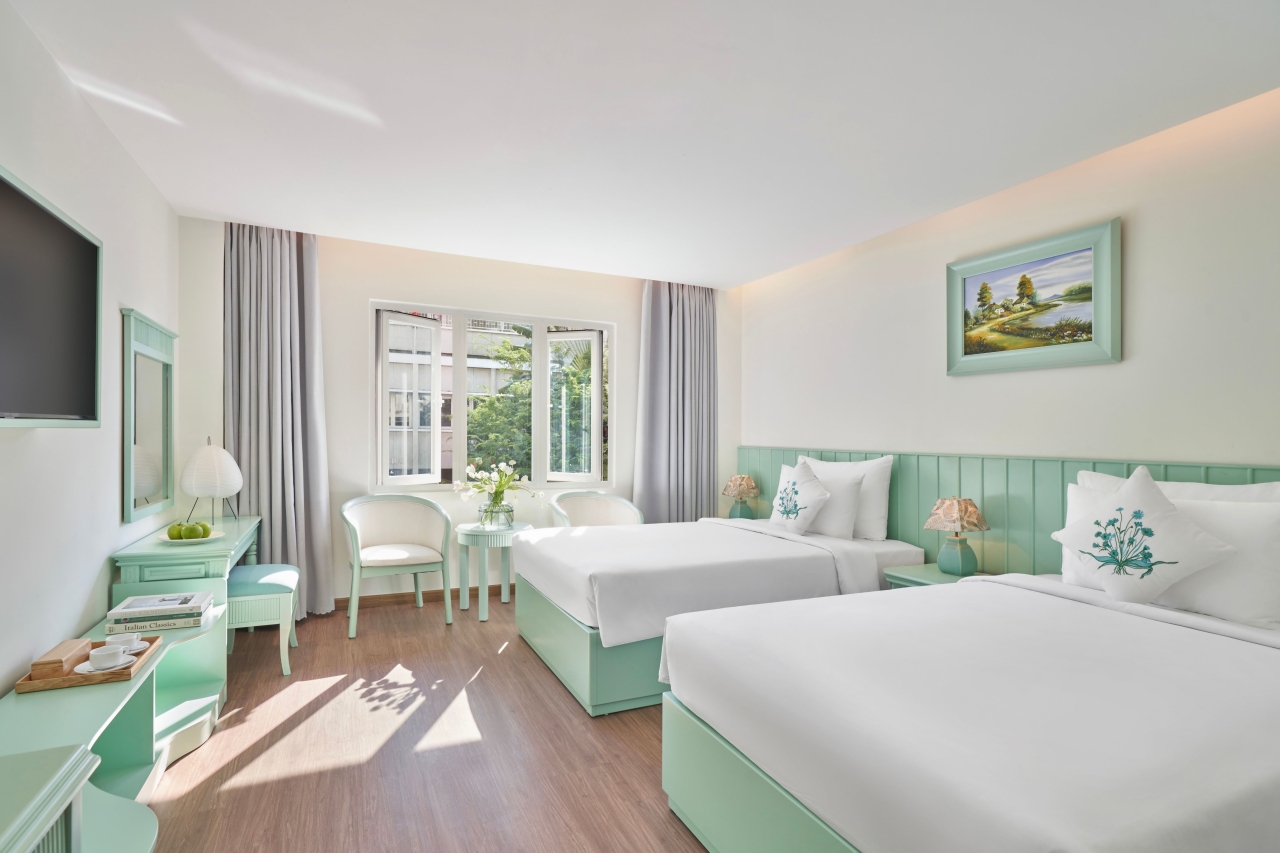 LUXURY HOTELS IN DISTRICT 1: INDULGE IN LUXURY AT SILVERLAND HOSPITALITY 12 luxury hotel in district 1 Silverland Sil hotel