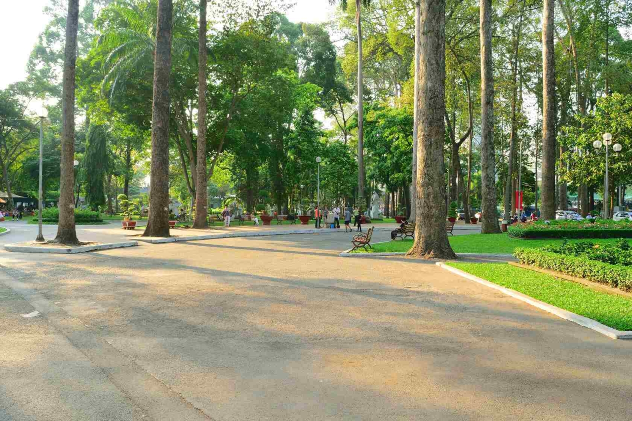 Top 10 things to do in District 1 Ho Chi Minh City 6 tao dan park in district 1 hcmc