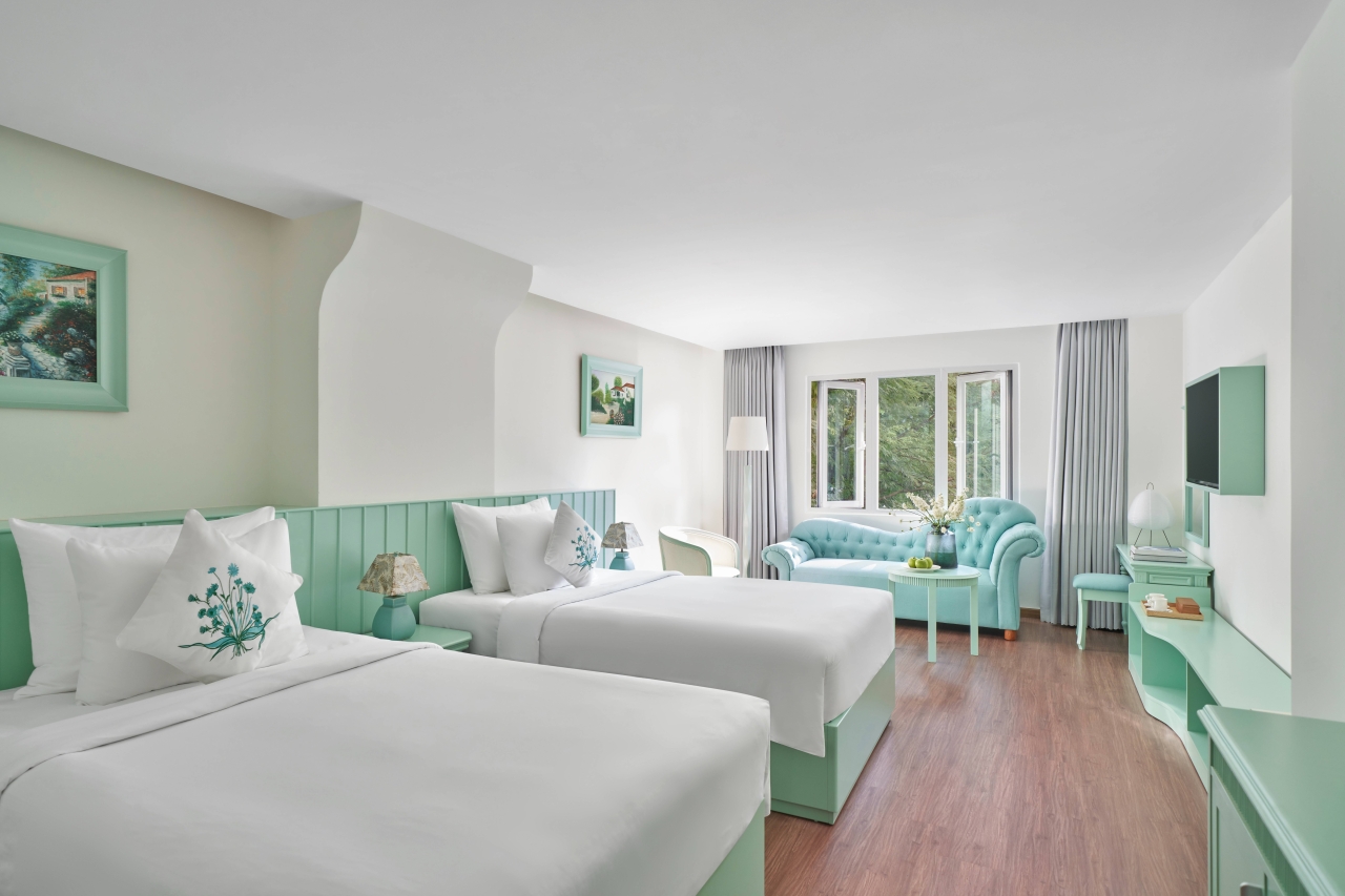 HCM Metro Line 1: Connecting Ho Chi Minh City’s Heart to the East 17 Silverland Sil Hotel