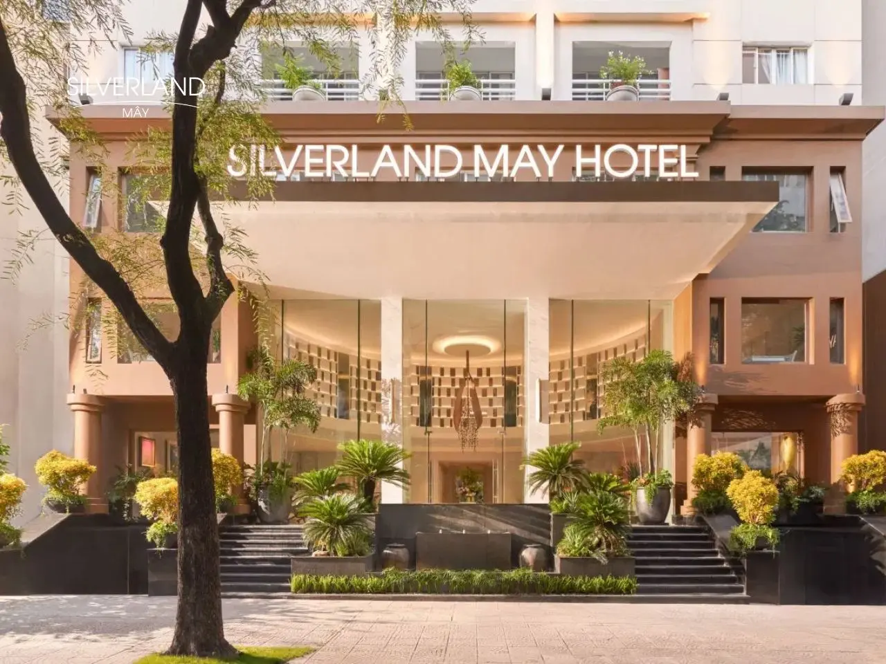 Luxury Hotels In District 1 Silverland May Hotel