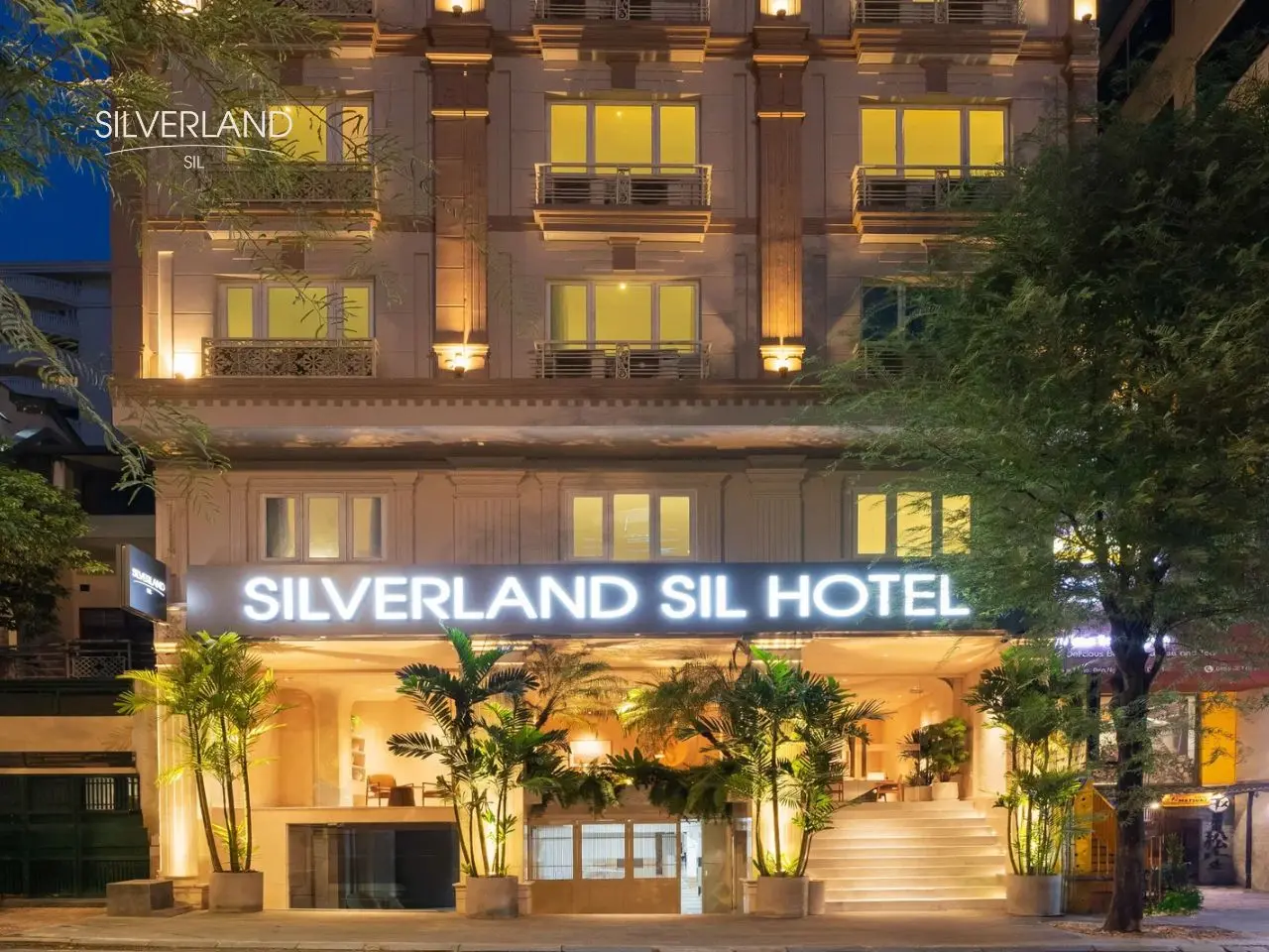 Luxury Hotels In District 1 Silverland Sil Hotel 9
