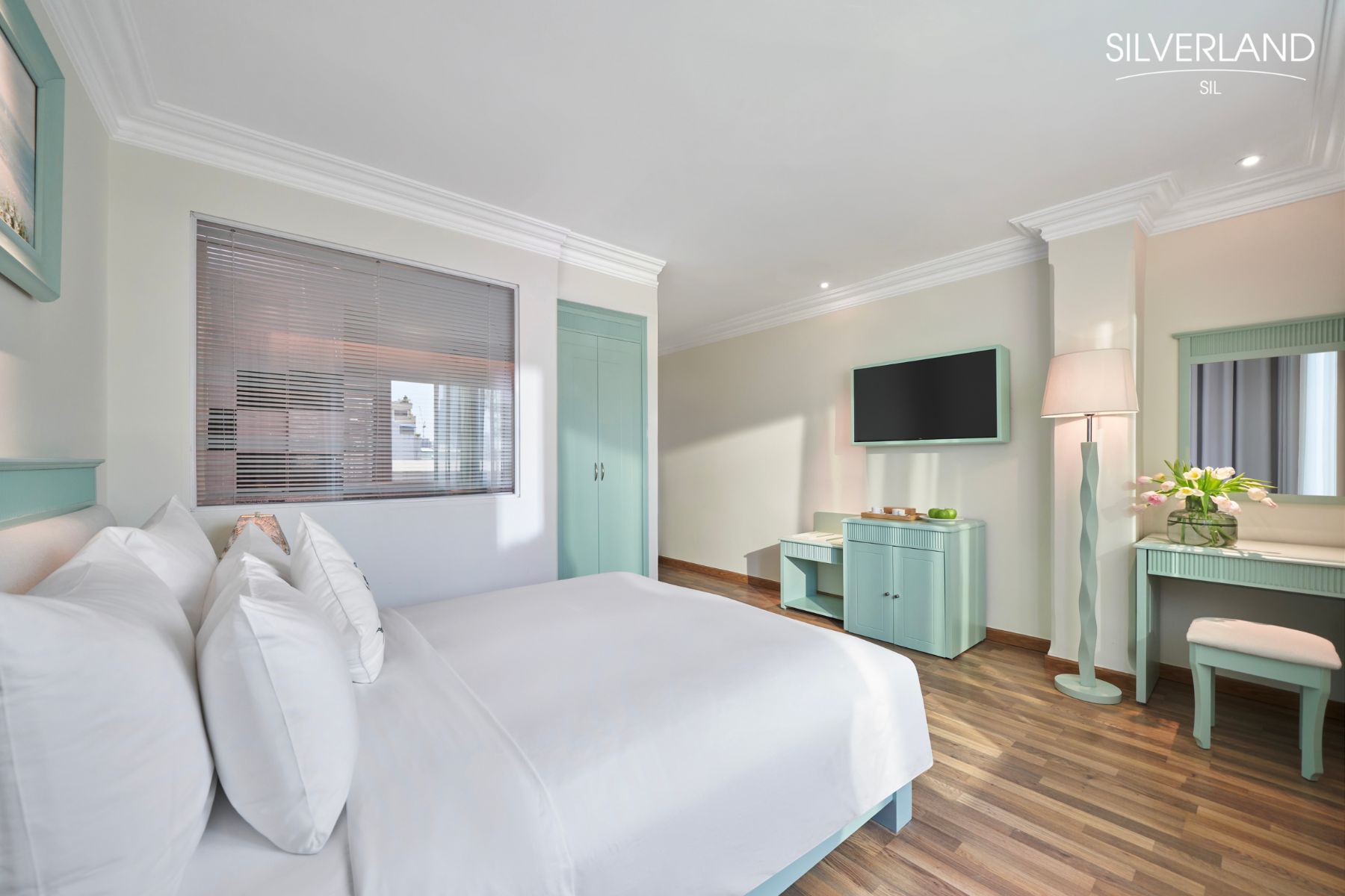 The Gallery Suite