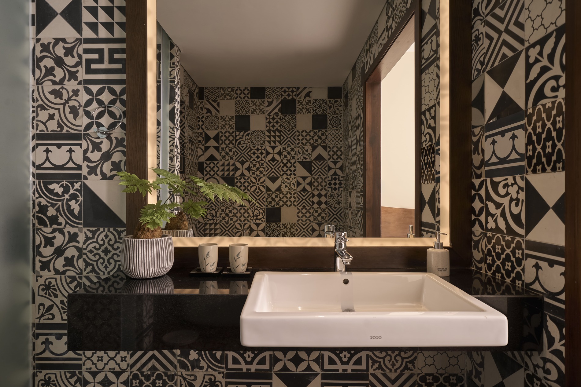 Sakyo Suite
