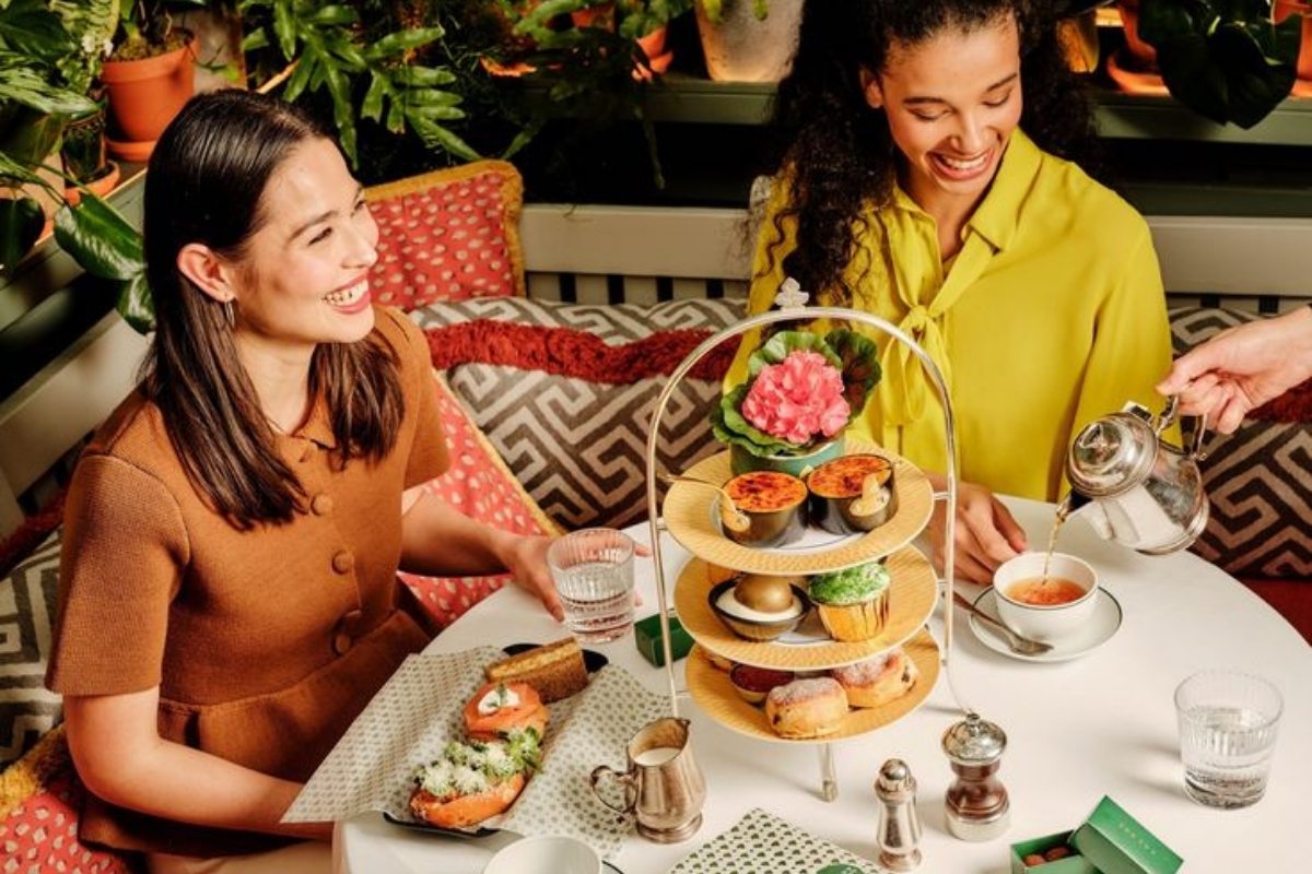 Afternoon Tea in Saigon