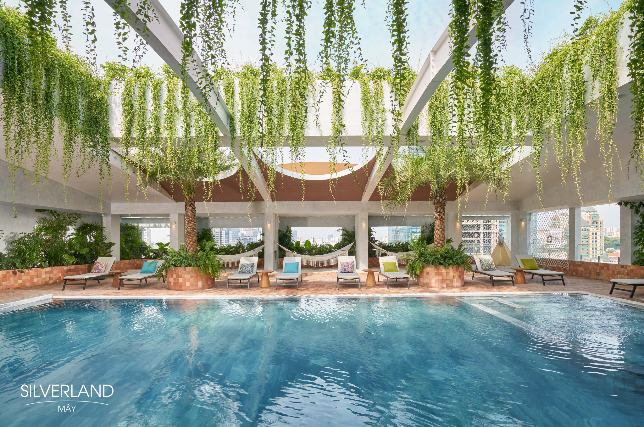 Romantic & Honeymoon Hotel in Ho Chi Minh City — Why Couples Keep Choosing Silverland Mây Hotel